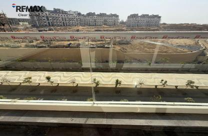 Apartment - 3 Bedrooms - 3 Bathrooms for rent in Mountain View iCity - 5th Settlement Compounds - The 5th Settlement - New Cairo City - Cairo