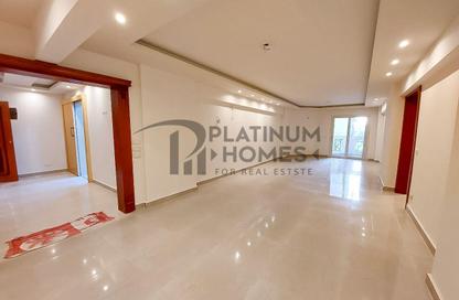 Apartment - 3 Bedrooms - 2 Bathrooms for rent in El Riada School St. - Smouha - Hay Sharq - Alexandria