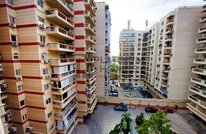 Apartment - 3 Bedrooms - 2 Bathrooms for rent in El Riada School St. - Smouha - Hay Sharq - Alexandria