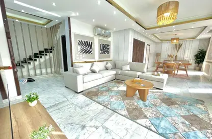 Duplex - 4 Bedrooms - 5 Bathrooms for rent in Eastown - 5th Settlement Compounds - The 5th Settlement - New Cairo City - Cairo