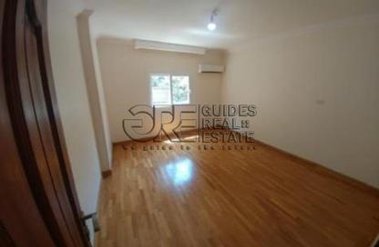 Apartment - 3 - 2 for sale in Mahmoud Azmy St. - Zamalek - Cairo
