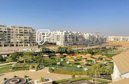 Apartment - 2 Bedrooms - 2 Bathrooms for sale in Mountain View iCity - 5th Settlement Compounds - The 5th Settlement - New Cairo City - Cairo