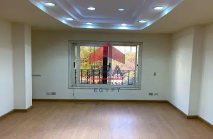 مساحات مكتبية - 8 غرف نوم - 3 حمامات للايجار في شارع 19 - المعادي - حي المعادي - القاهرة