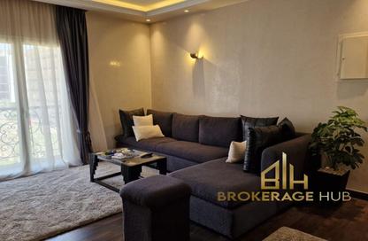 Apartment - Studio - 2 Bathrooms for rent in Garden Residence - Hyde Park - New Cairo City - Cairo
