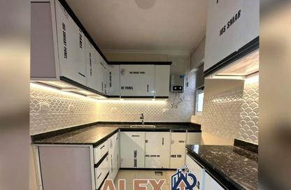Apartment - 3 Bedrooms - 2 Bathrooms for rent in Abd Al Aziz Agamia St. - Kafr Abdo - Roushdy - Hay Sharq - Alexandria Apartment - 3 Bedrooms - 2 Bathrooms for rent in Abd Al Aziz Agamia St. - Kafr Abdo - Roushdy - Hay Sharq - Alexandria
