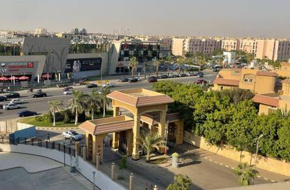 Apartment - 3 Bedrooms - 2 Bathrooms for sale in Acacia - 5th Settlement Compounds - The 5th Settlement - New Cairo City - Cairo