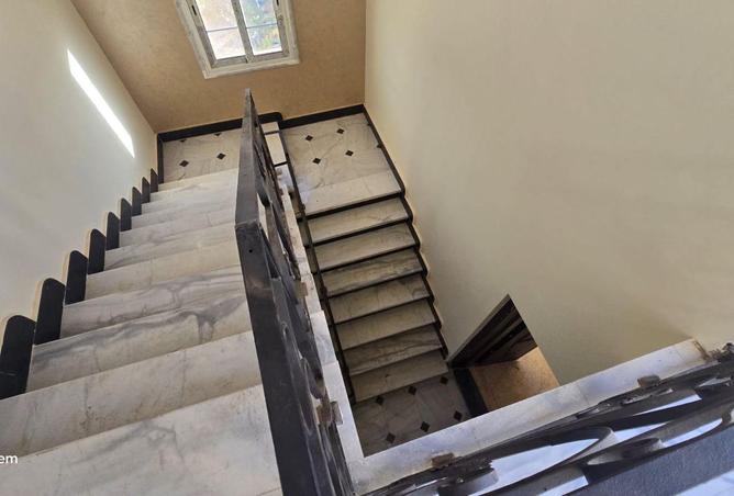 63889106 - Property Image 3