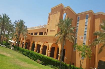 فيلا - 6 غرف نوم - 4 حمامات للبيع في ستيلا هليوبوليس - طريق مصر إسماعيلية الصحراوي - القاهرة فيلا - 6 غرف نوم - 4 حمامات للبيع في ستيلا هليوبوليس - طريق مصر إسماعيلية الصحراوي - القاهرة