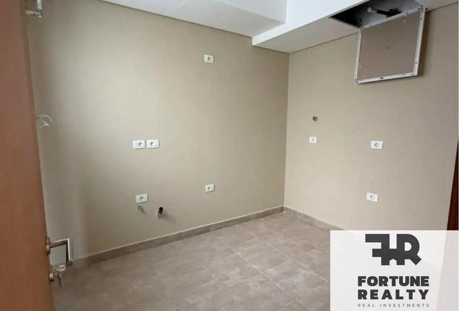 8527261 - Property Image 3