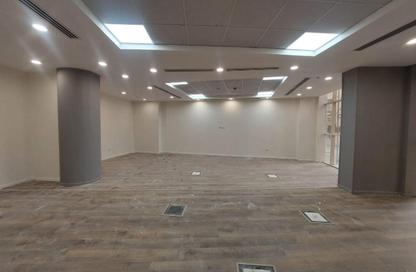 Office Space - Studio - 2 Bathrooms for rent in Gamal Abdel Nasser Axis - The 3rd Settlement - New Cairo City - Cairo