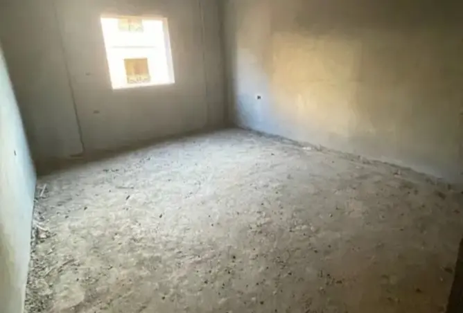 97709403 - Property Image 2