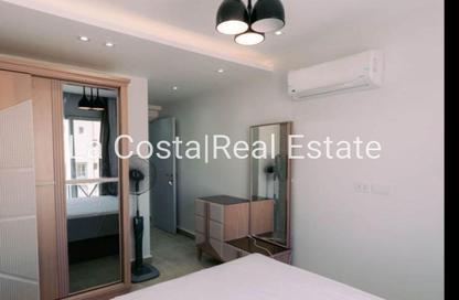 Chalet - 3 Bedrooms - 2 Bathrooms for sale in Mountain View - Ras Al Hekma - North Coast