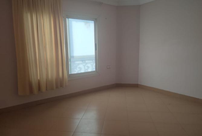102915011 - Property Image 3