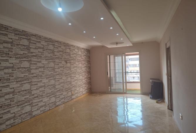 102915011 - Property Main Image