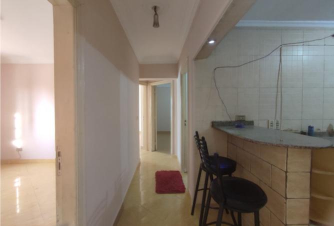 102915011 - Property Image 2