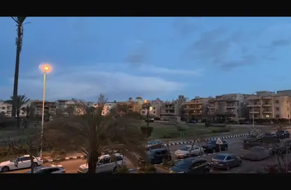 Apartment - 3 Bedrooms - 3 Bathrooms for sale in El Banafseg 12 - El Banafseg - New Cairo City - Cairo