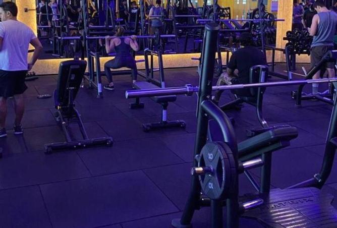 62650969 - Property Image 3