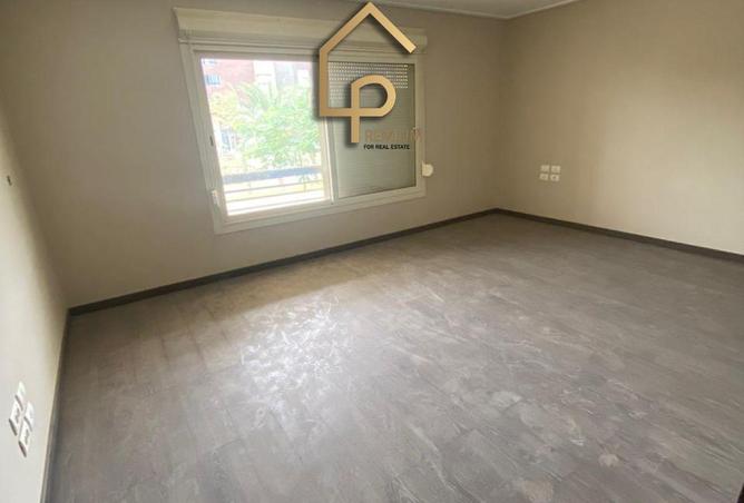 80266139 - Property Image 3