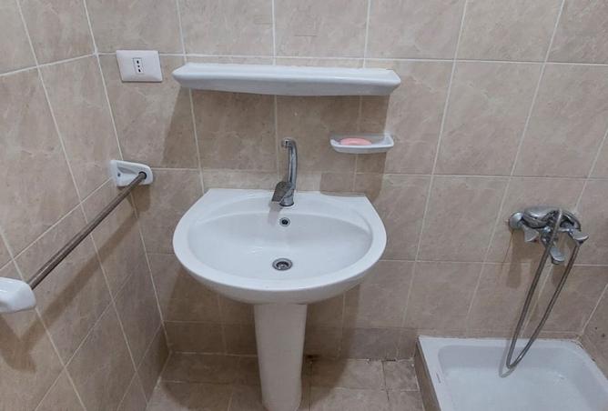 8477799 - Property Image 2