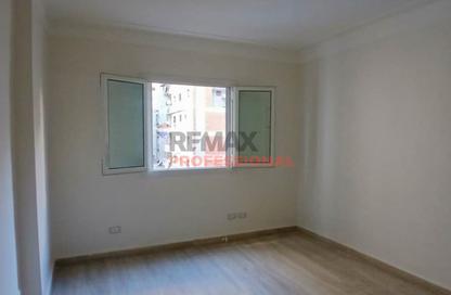 Apartment - 2 Bedrooms - 1 Bathroom for sale in La Vison St. - Bolkly - Hay Sharq - Alexandria Apartment - 2 Bedrooms - 1 Bathroom for sale in La Vison St. - Bolkly - Hay Sharq - Alexandria