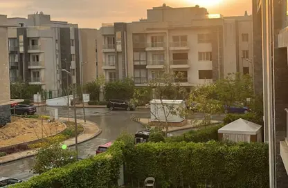 Apartment - 2 Bedrooms - 3 Bathrooms for sale in Galleria Moon Valley - South Investors Area - New Cairo City - Cairo