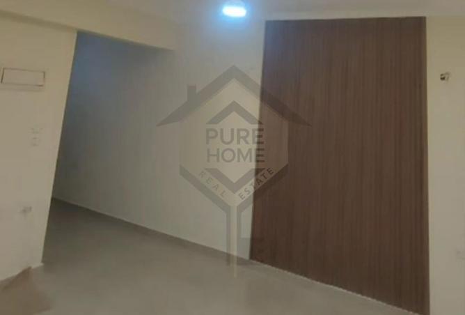 64381043 - صورة العقار 3