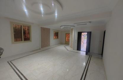 Apartment - 2 Bedrooms - 3 Bathrooms for rent in Sayed Darwish St. - Al Narges 7 - Al Narges - New Cairo City - Cairo