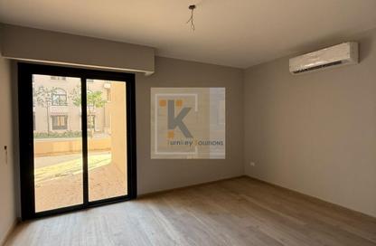شقة - 3 - 3 للبيع في فيلدج ويست - كمبوندات الشيخ زايد - الشيخ زايد - الجيزة