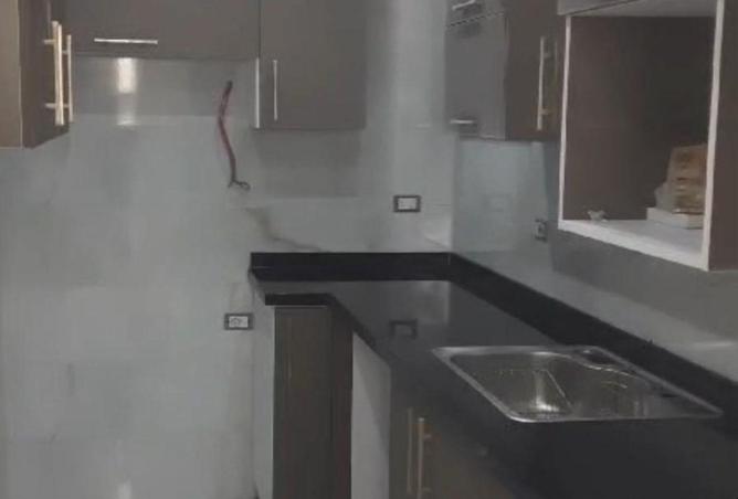 8701555 - Property Image 2