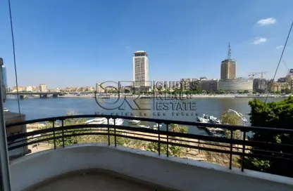 شقة - 2 غرف نوم - 2 حمامات للبيع في شارع محمد عبد الوهاب - الزمالك - القاهرة شقة - 2 غرف نوم - 2 حمامات للبيع في شارع محمد عبد الوهاب - الزمالك - القاهرة