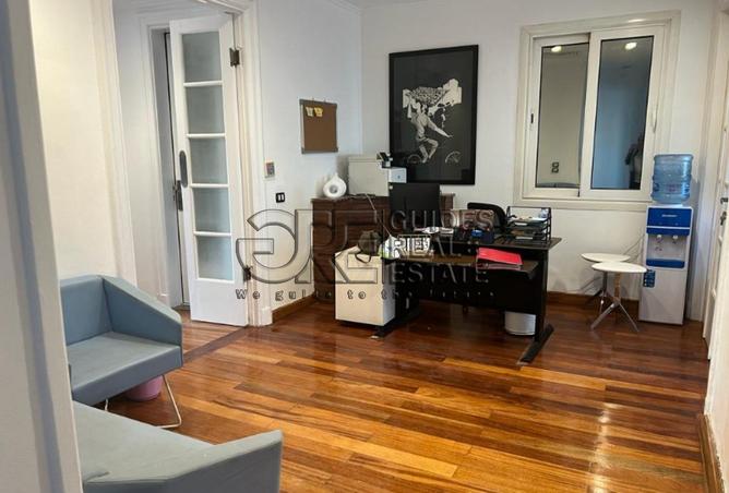 102076254 - Property Image 2