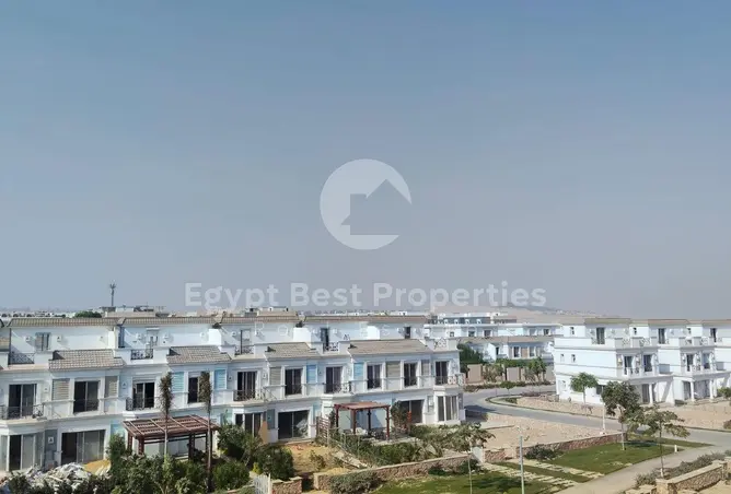 121151037 - Property Image 3