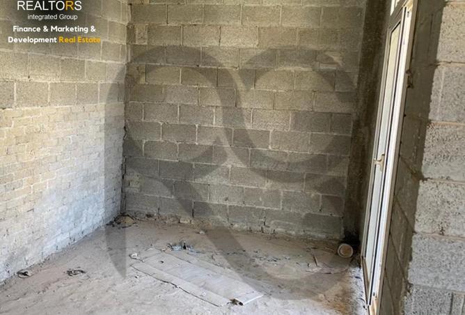 69831708 - Property Main Image