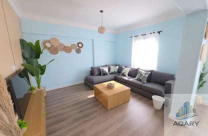 Apartment - 2 Bedrooms - 1 Bathroom for rent in El Rehab Extension - Al Rehab - New Cairo City - Cairo