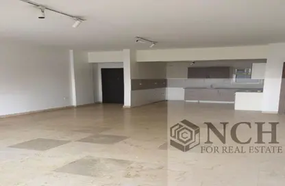 Apartment - 3 Bedrooms - 2 Bathrooms for sale in Leila - North Investors Area - New Cairo City - Cairo