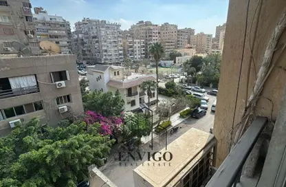 Apartment - 2 Bedrooms - 1 Bathroom for sale in Beshara Ibn Bord St. - 6th Zone - Nasr City - Cairo