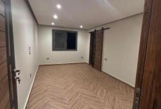 8624874 - Property Image 3