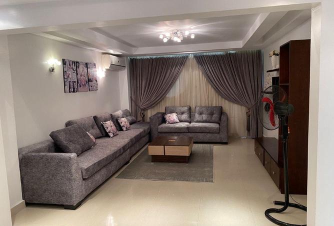 72706830 - Property Main Image