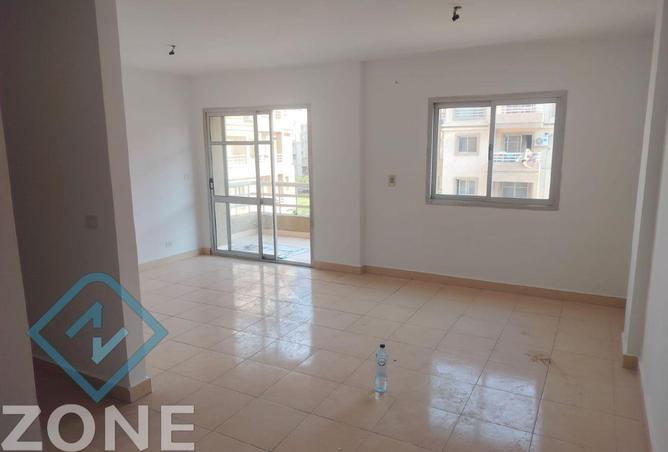 98836035 - Property Main Image