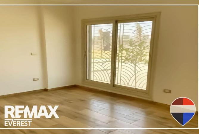 54489547 - Property Image 3