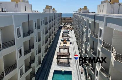 Apartment - Studio - 1 Bathroom for sale in Grand Rock - Hurghada Resorts - Hurghada - Red Sea Apartment - Studio - 1 Bathroom for sale in Grand Rock - Hurghada Resorts - Hurghada - Red Sea