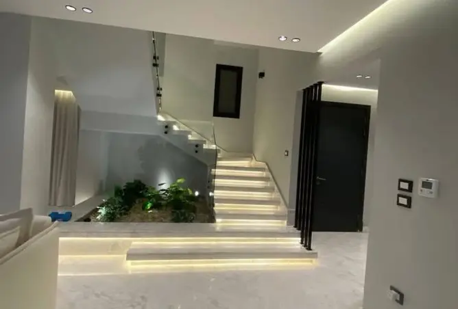 97997519 - Property Image 2
