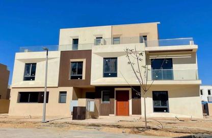 Twin House - 5 Bedrooms - 5 Bathrooms for sale in Vye Sodic - New Zayed City - Sheikh Zayed City - Giza