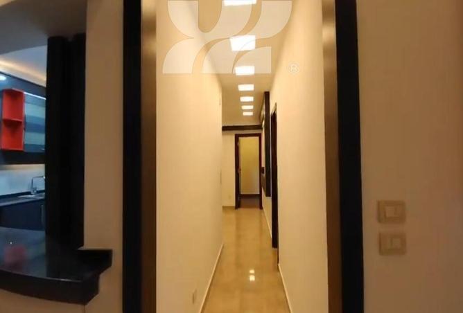 77050231 - Property Image 3