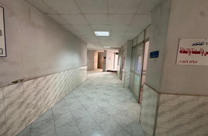 طابق كامل - 8 غرف نوم - 4 حمامات للبيع في شارع عدلي كفافي - ميدان سانت فاطيما - النزهة - القاهرة