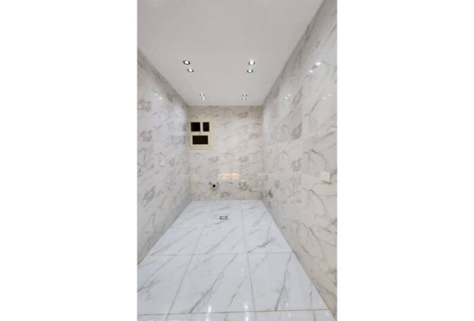 54745846 - صورة العقار 3