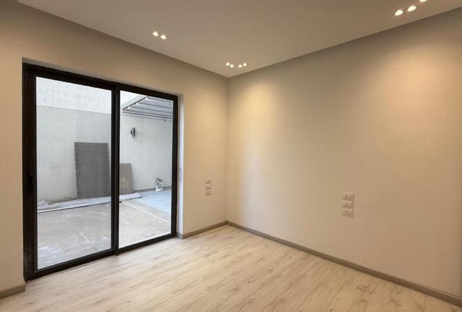 8620411 - Property Image 3