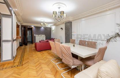 Apartment - 2 Bedrooms - 1 Bathroom for rent in Albert Al Awal St. - Smouha - Hay Sharq - Alexandria