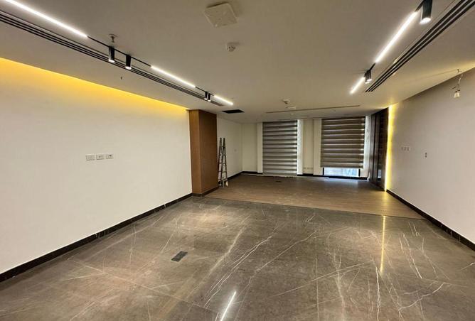 61683129 - Property Image 2