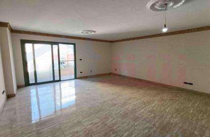 Apartment - 4 Bedrooms - 3 Bathrooms for rent in Stanley - Hay Sharq - Alexandria Apartment - 4 Bedrooms - 3 Bathrooms for rent in Stanley - Hay Sharq - Alexandria
